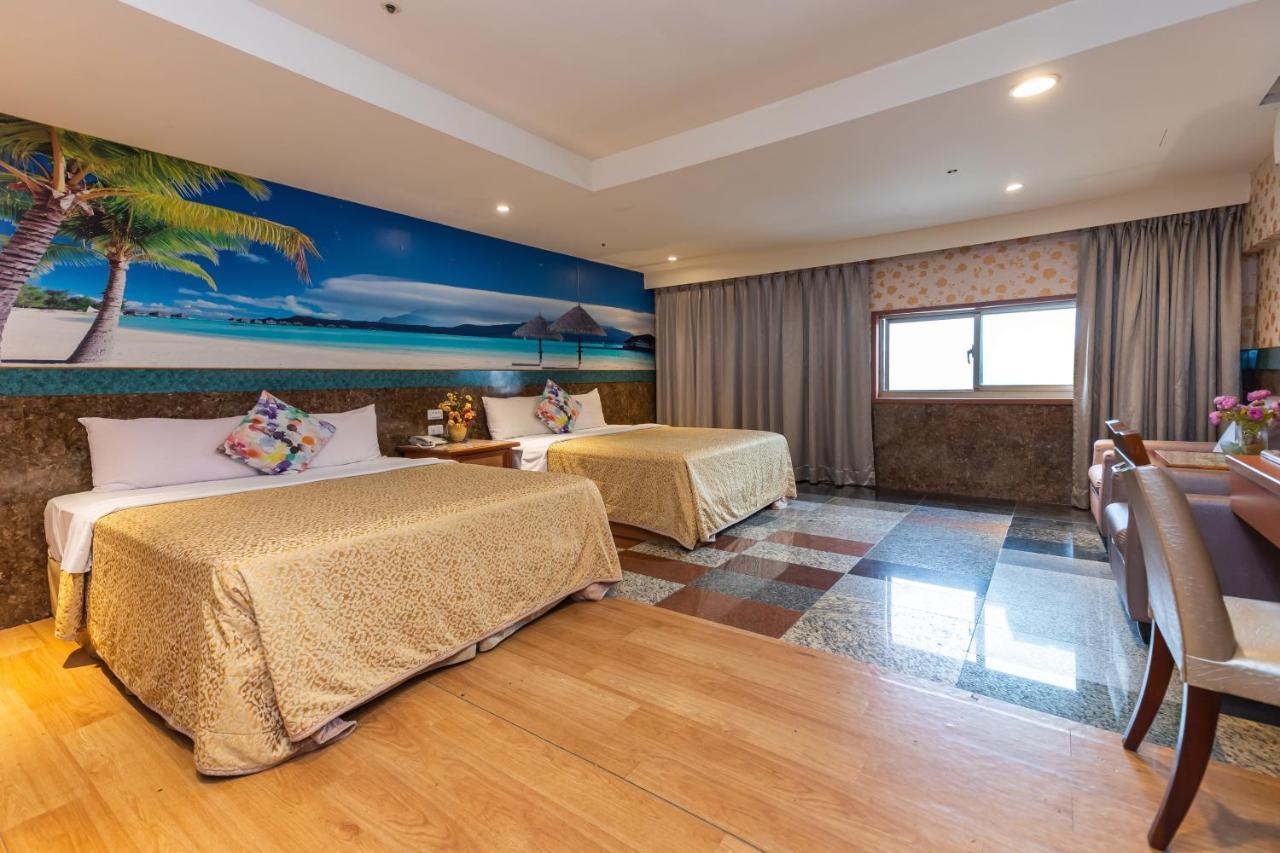 Yi Pin Business Hotel Таоюань Екстер'єр фото