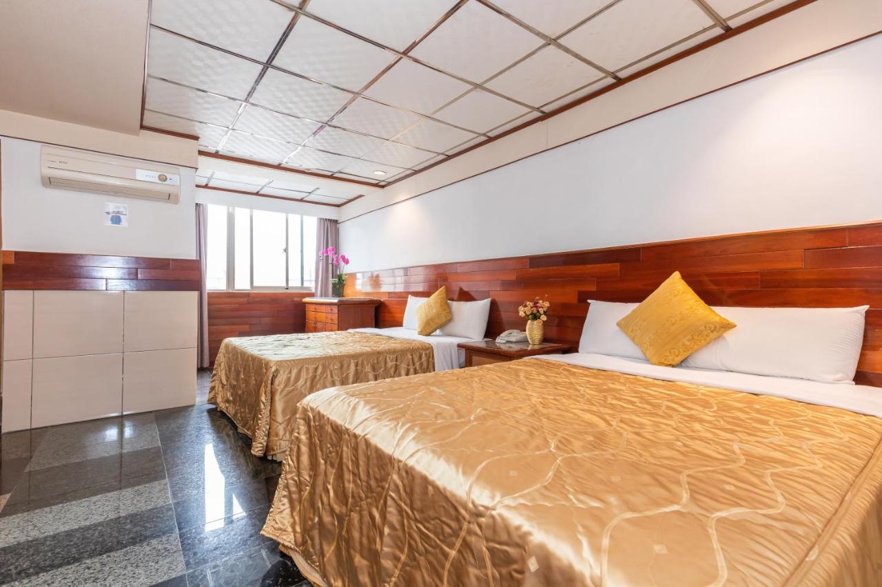 Yi Pin Business Hotel Таоюань Екстер'єр фото