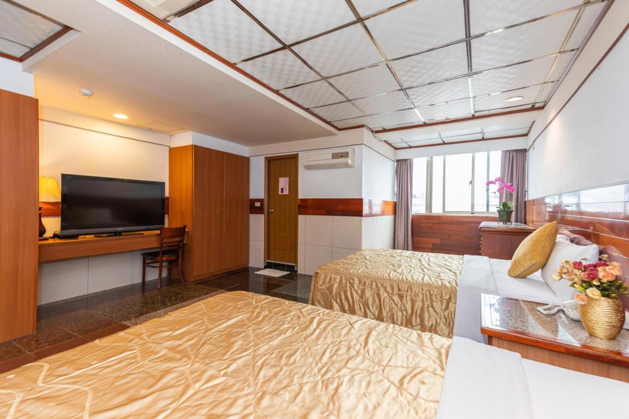 Yi Pin Business Hotel Таоюань Екстер'єр фото